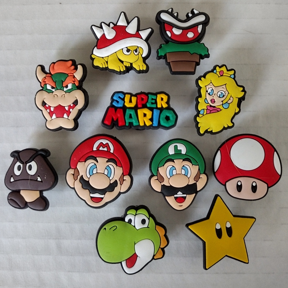 Super Mario croc charms
